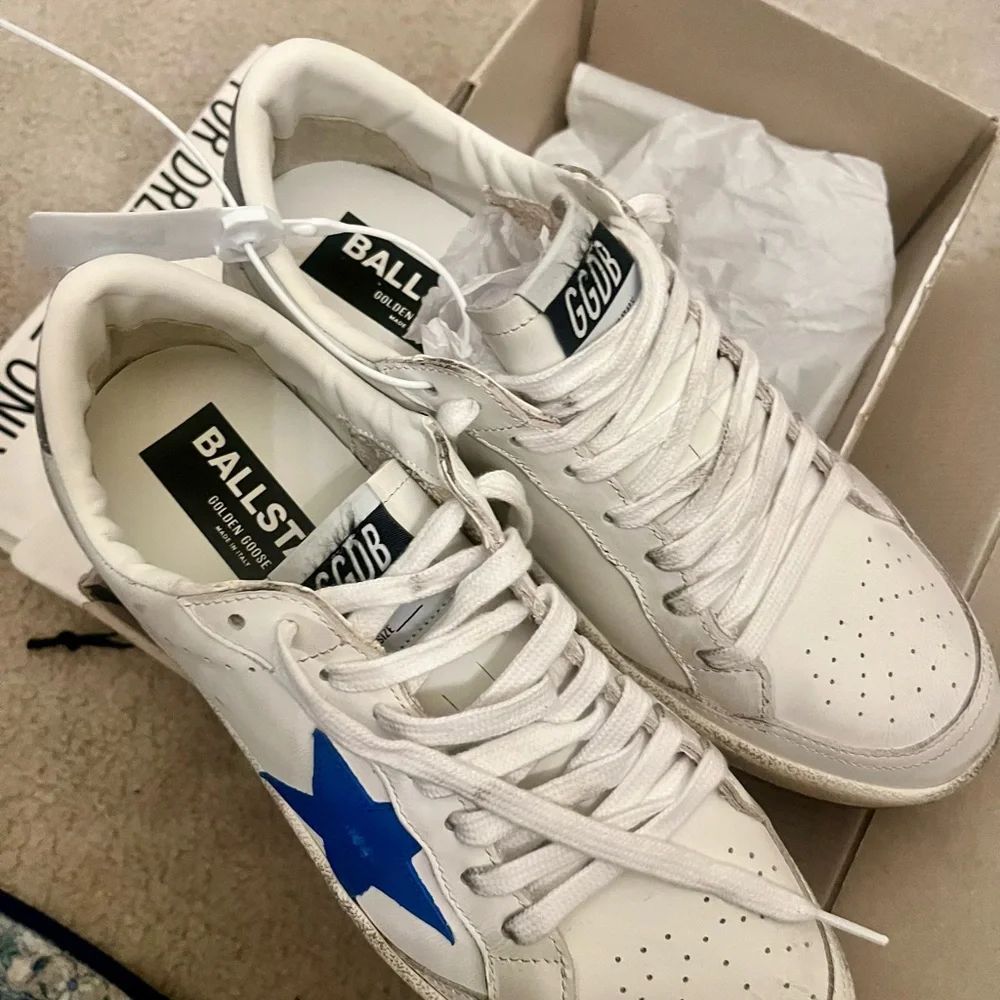 Golden Goose White Leather Sneakers with Blue Star - Size 42